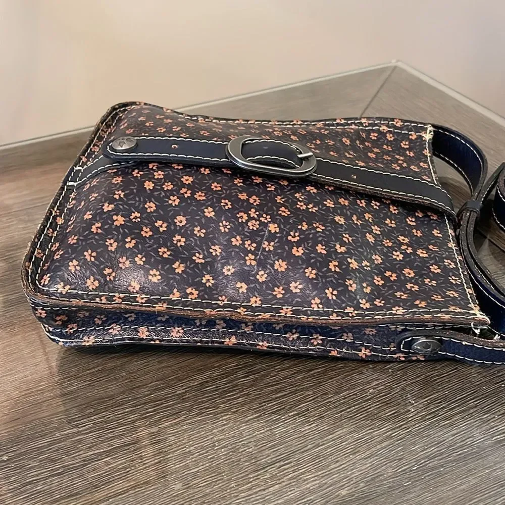 Patrica Nash Venezia Pouch Denim Daises Print, Navy Blue Leather Crossbody